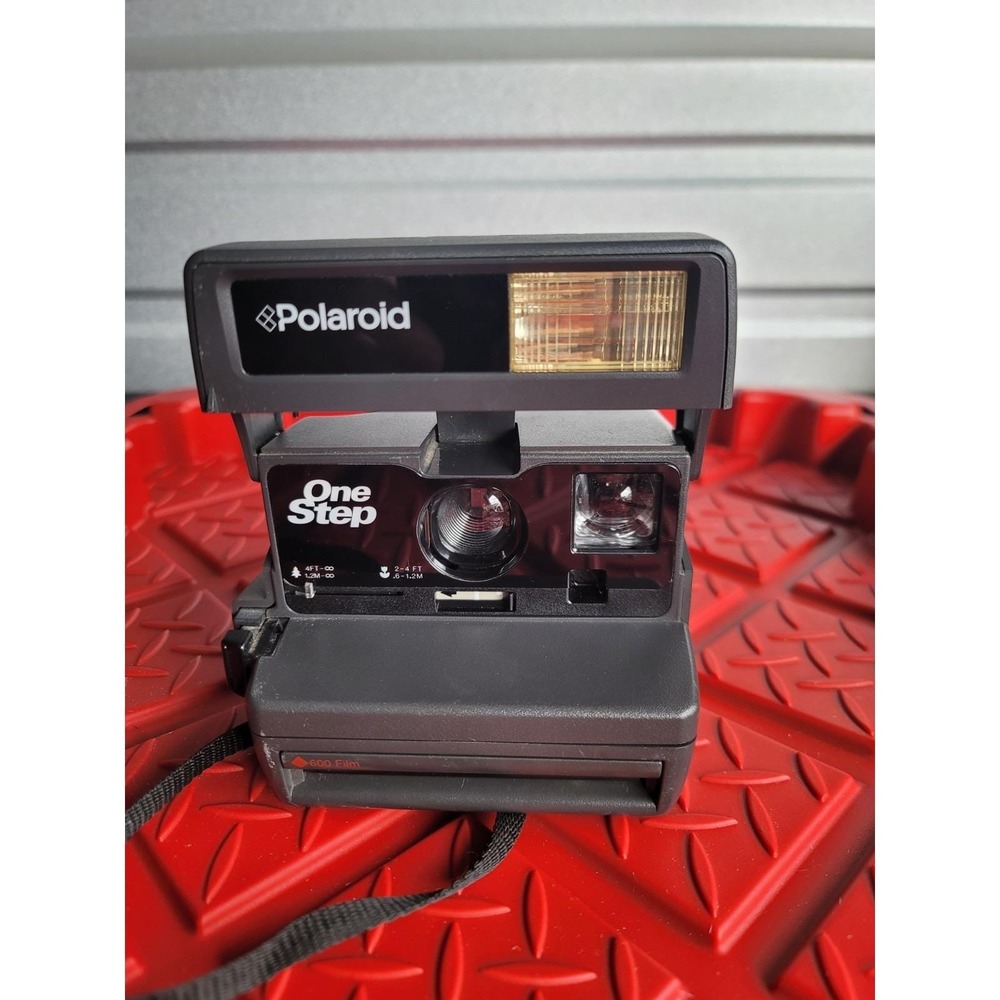 Polaroid Camera 600 One Step Vintage Working.